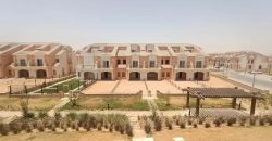 للبيع تاون هاوس بافضل موقع بكمبوند ليان صبور .