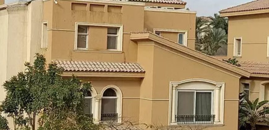 فيلا مستقلة للبيع فى كمبوند ارابيلا التجمع الخامس