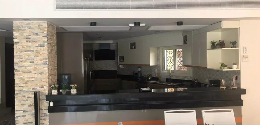 فيلا مودرن مفروشة للايجار بالقاهرة الجديدة