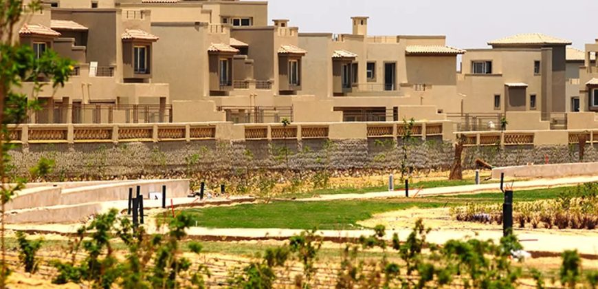 منزل مزدوج للبيع في بالم هيلز قطامية, كمبوندات القطامية