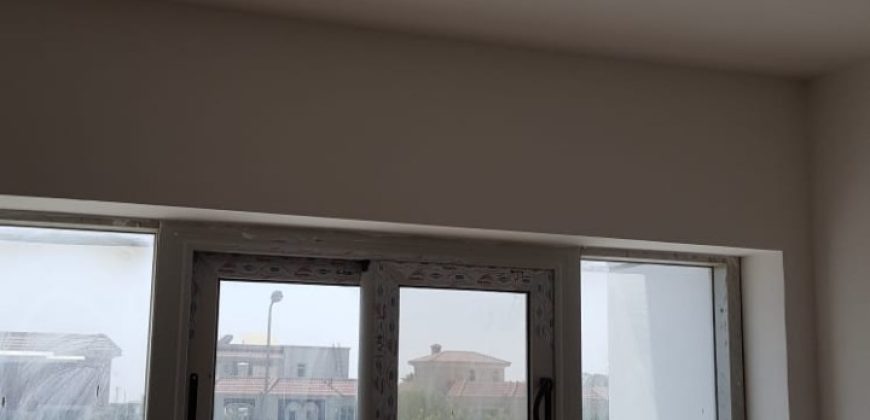 At Mirage Residences, apartment for sale with distinctive view and a fine price.