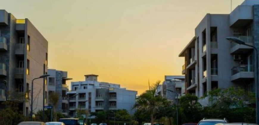 Finest project of Sheikh Zayed, Penthouse for sale with immediate delivery.