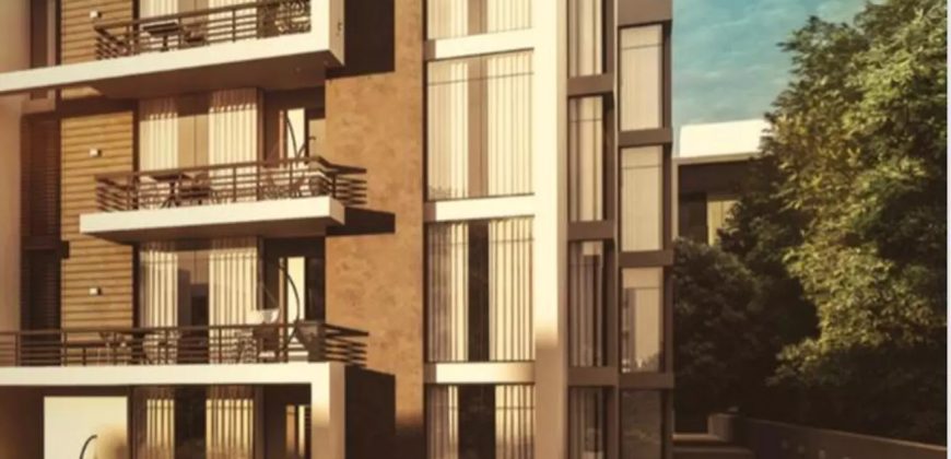 apartment for sale at Fifth Square with installments and immediate delivery.