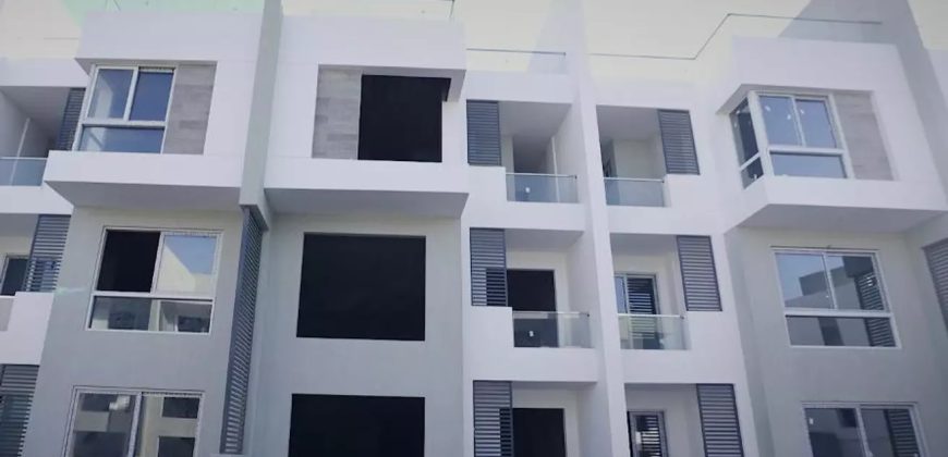 Townhouse for sale in Beta Greens over installments.