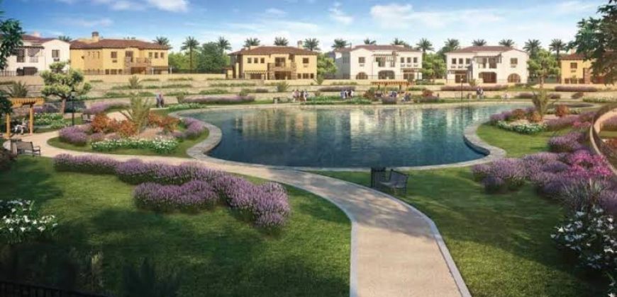 Apartment ready to move at Mivida over installments